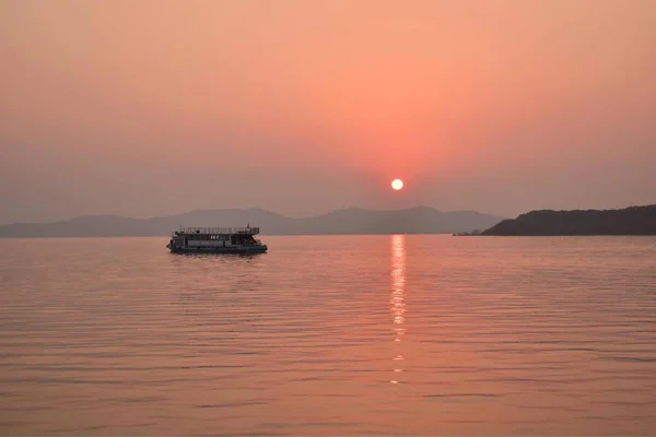 Puesta Sol Sobre Mar — Foto de Stock