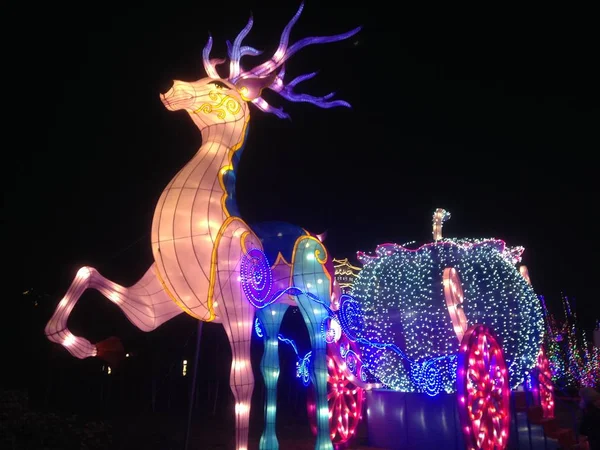 Luces Navidad Ciudad Noche — Foto de Stock