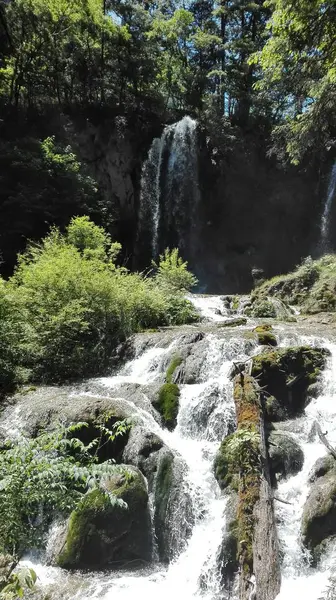 Vista Del Hermoso Paisaje Montaña Con Vegetación — Foto de Stock