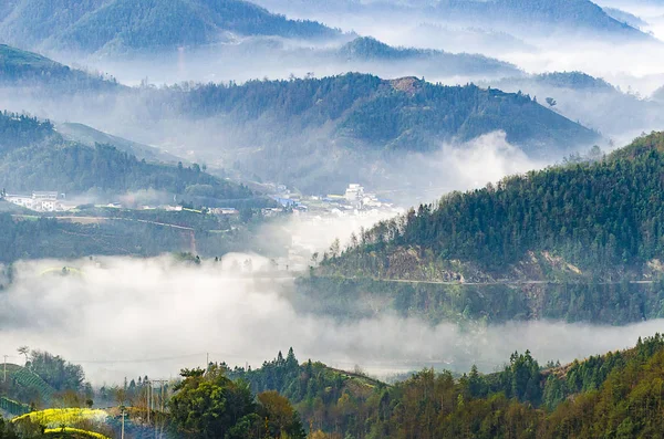 Hermoso Paisaje Con Montañas Viajes Naturaleza — Foto de Stock