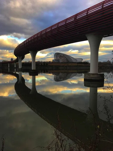 Puente Sobre Río — Foto de Stock