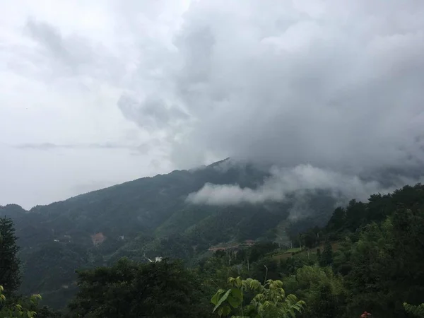 Vista Del Hermoso Paisaje Montaña — Foto de Stock