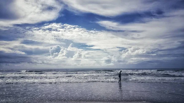 Nubes Tormenta Playa — Foto de Stock