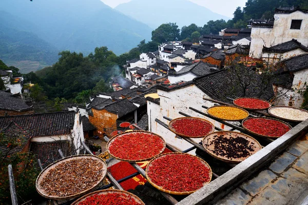 Comida Asiática Tradicional Pueblo — Foto de Stock