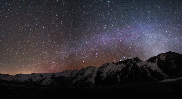 Hermoso Paisaje Nocturno Con Forma Suave Cielo Estrellado — Foto de Stock