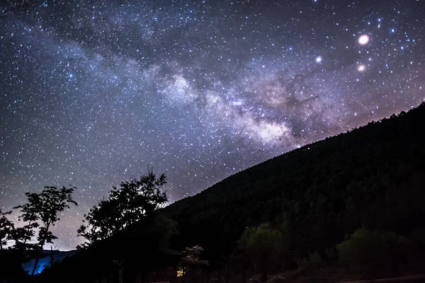 Gece Gökyüzünde Güzel Samanyolu — Stok fotoğraf