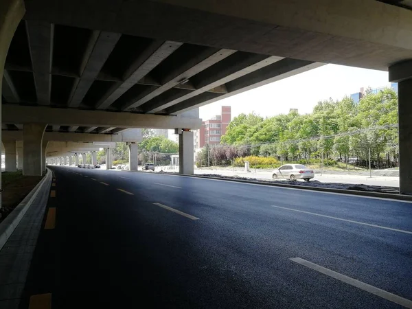 Autopista Moderna Ciudad — Foto de Stock