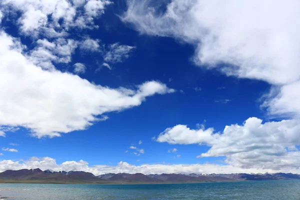 Cielo Azul Con Nubes Atmósfera — Foto de Stock