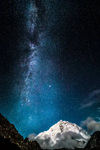 Hermoso Cielo Nocturno Con Estrellas Brillantes — Foto de Stock