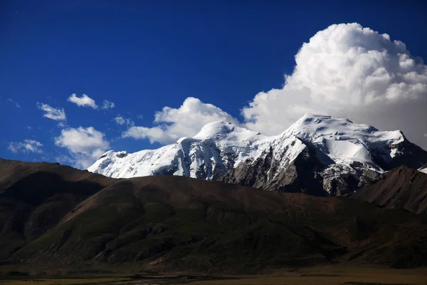 Vista Del Hermoso Paisaje Montaña — Foto de Stock