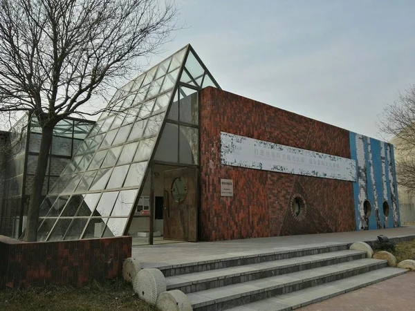 Antigua Fábrica Abandonada Ciudad Riga — Foto de Stock