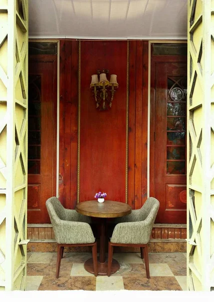 Interior Una Cafetería Con Una Silla — Foto de Stock
