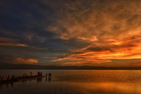 Blick Auf Den Schönen Sonnenuntergang — Stockfoto