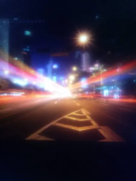 Трафик Городе Ночью — стоковое фото