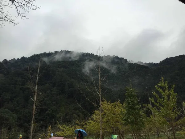 Hermosa Vista Montaña Por Mañana — Foto de Stock