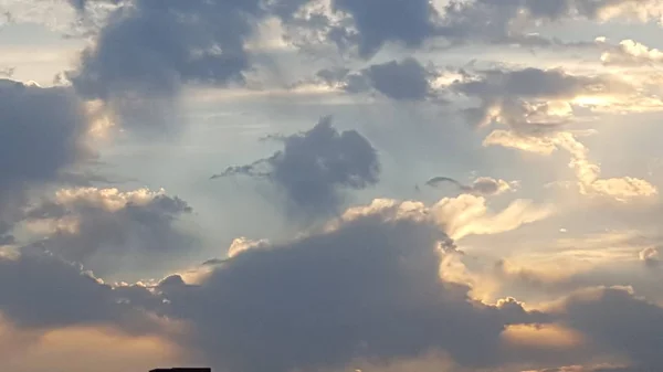Hermoso Cielo Con Nubes — Foto de Stock