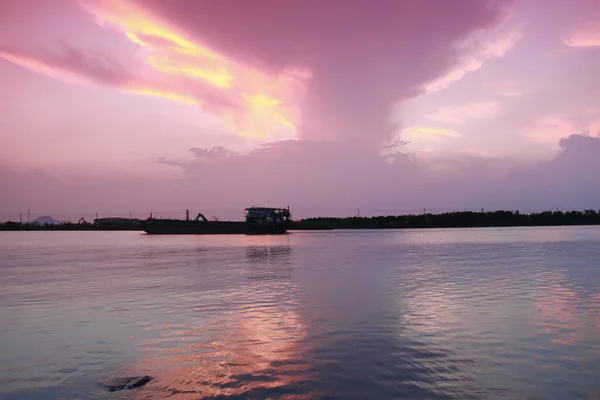 Puesta Sol Sobre Lago — Foto de Stock