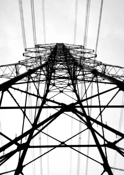 Torre Alta Tensione Energia Elettrica — Foto Stock