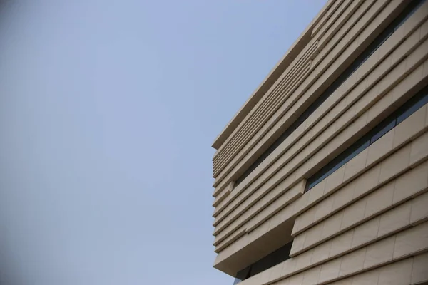 Edificio Moderno Con Ventanas Cielo — Foto de Stock