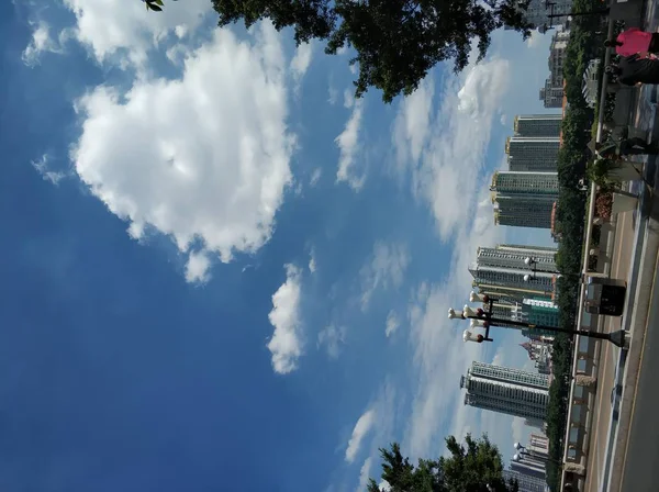 Obra Construcción Con Cielo Azul — Foto de Stock