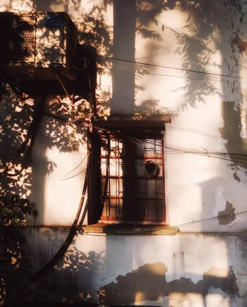 Antigua Casa Abandonada Ciudad — Foto de Stock