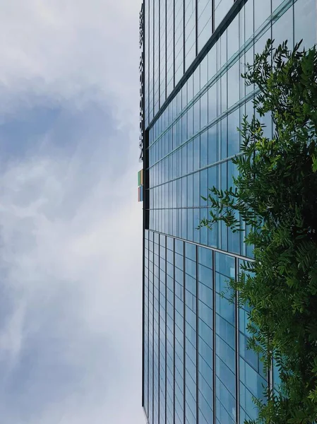 Moderno Edificio Oficinas Ciudad — Foto de Stock