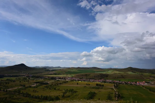 Increíble Paisaje Con Hermosas Montañas Escénicas — Foto de Stock