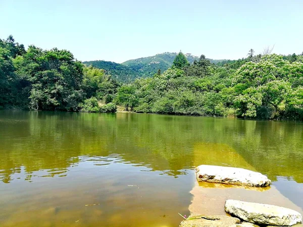 Hermoso Río Tranquilo Parque — Foto de Stock