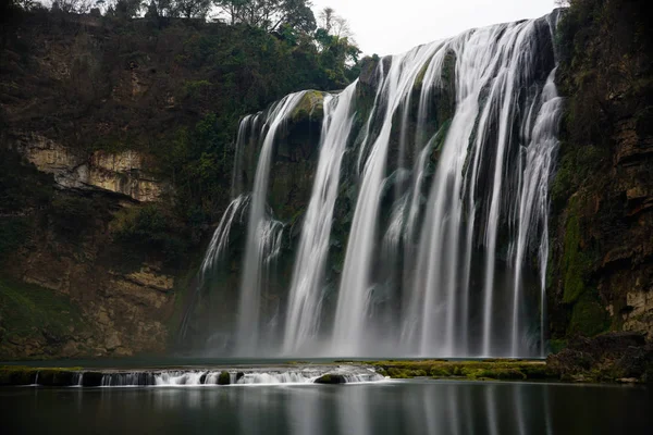 Cascada Bosque Naturaleza Caudal Del Río — Foto de Stock