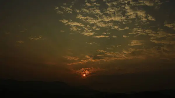 Cielo Hermoso Atardecer Con Nubes — Foto de Stock