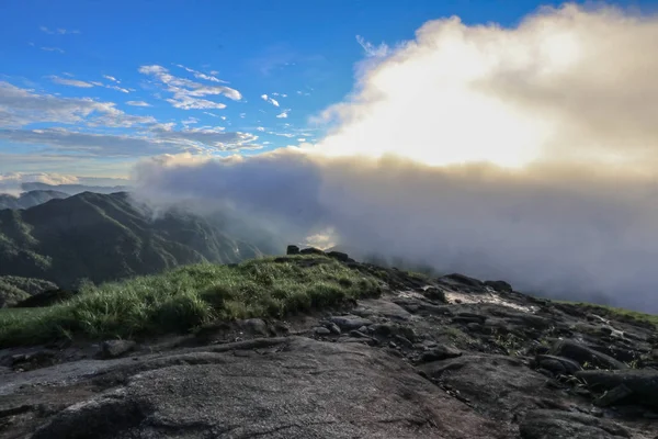 Облака Горах Горы — стоковое фото