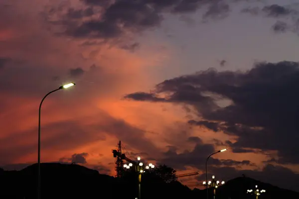 Puesta Sol Sobre Ciudad Del Sol — Foto de Stock