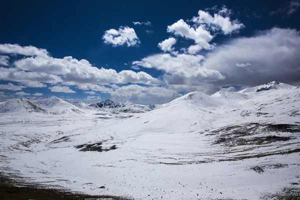 Hermoso Paisaje Las Montañas — Foto de Stock