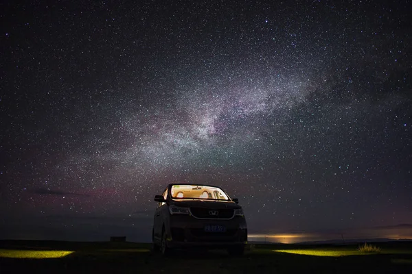 Paisaje Nocturno Con Estrellas Brillantes — Foto de Stock