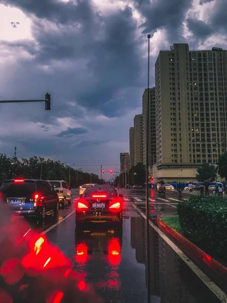 Tráfico Ciudad Por Noche — Foto de Stock