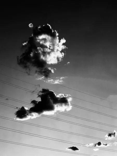 Чорно Білі Хмари Темному Небі — стокове фото
