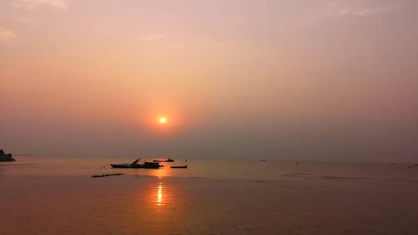 Hermosa Puesta Sol Sobre Mar Naturaleza — Foto de Stock