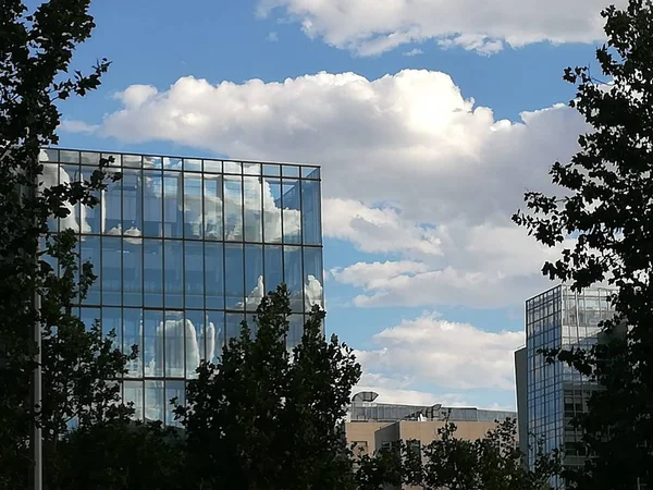 Edificio Moderno Ciudad — Foto de Stock