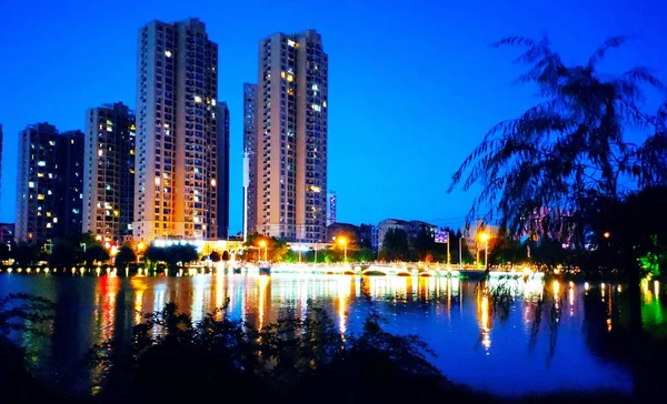 Hermosa Vista Nocturna Ciudad — Foto de Stock