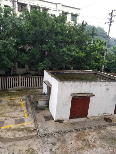 Antigua Casa Abandonada Ciudad — Foto de Stock