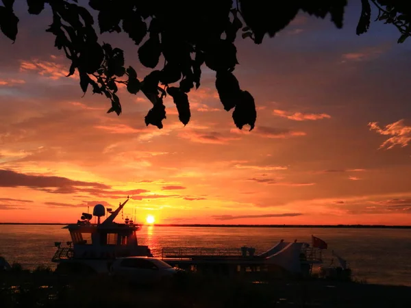 Hermosa Puesta Sol Sobre Mar Naturaleza — Foto de Stock