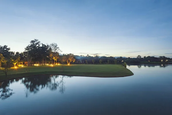 Hermoso Paisaje Del Parque Por Mañana — Foto de Stock