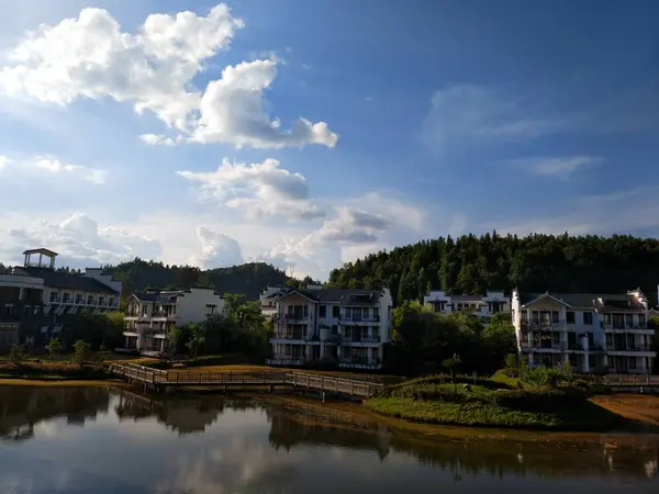 Hermosa Vista Del Río Ciudad — Foto de Stock