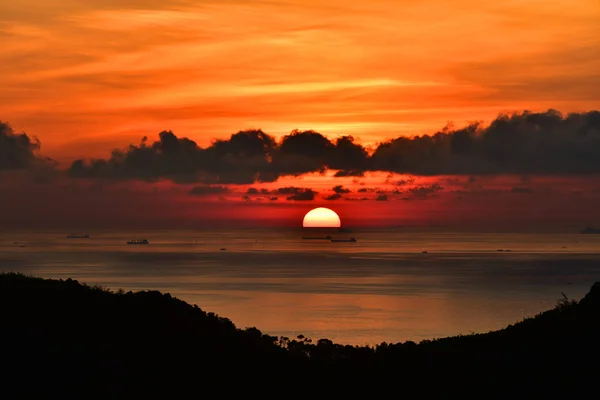 Hermoso Atardecer Sobre Lago — Foto de Stock