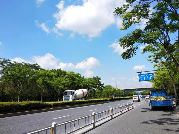 Tráfico Carretera Ciudad — Foto de Stock