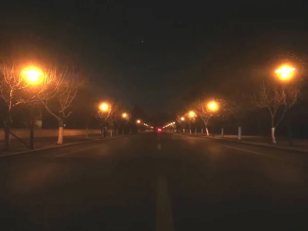 Tráfico Ciudad Por Noche — Foto de Stock