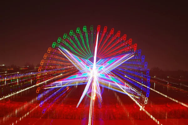 Noria Parque Atracciones Carrusel — Foto de Stock