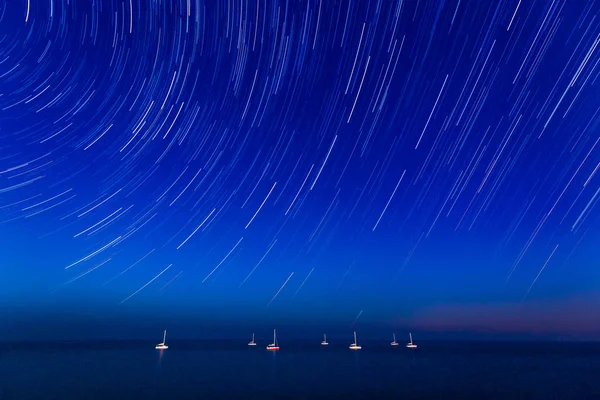 Schöner Nächtlicher Sternenhimmel — Stockfoto