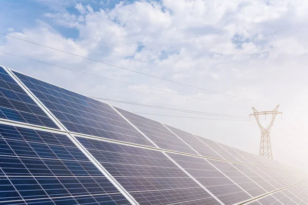 Sonnenkollektoren Alternative Stromtechnologie — Stockfoto