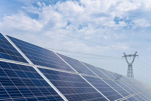 Sonnenkollektoren Alternative Stromtechnologie — Stockfoto